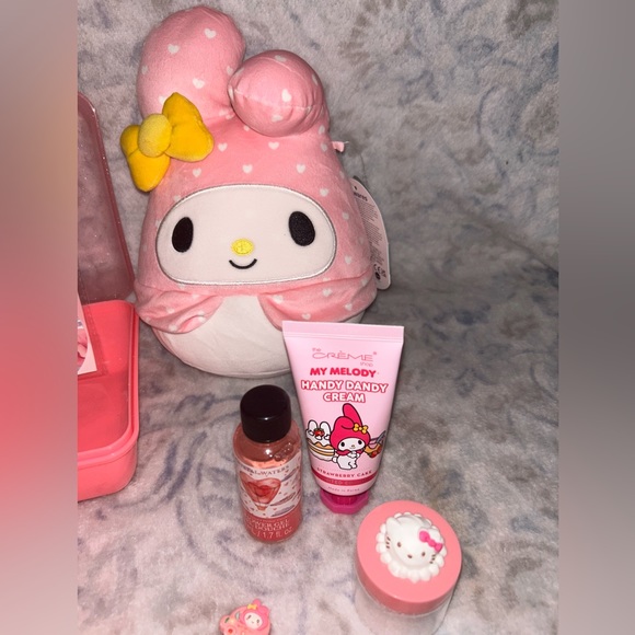 💖Sanrio My Melody Spa Bundle💖 - Picture 3 of 11